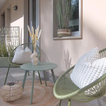 Apartment Atelier River Charm Near Adige, Center & Game *