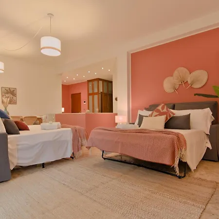 Apartment Atelier River Charm Near Adige, Center & Game *