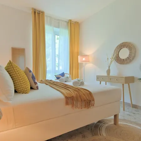 Atelier River Charm Near Adige, Center & Game Apartment *